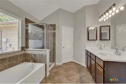 846 Madison Avenue, New Braunfels, TX 78130 - Photo 17
