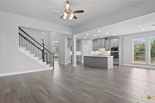 6501 Crockett Cv, Cibolo, TX 78108 - Photo 7