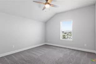 6501 Crockett Cv, Cibolo, TX 78108 - Photo 23