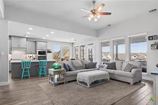 6501 Crockett Cv, Cibolo, TX 78108 - Photo 7