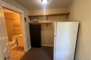 302 Burleson St, Kyle, TX 78640 - Photo 5