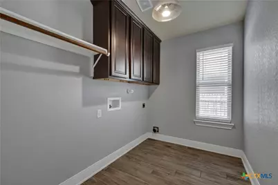 842 Madison Avenue, New Braunfels, TX 78130 - Photo 13