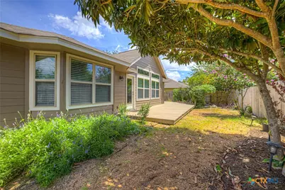 842 Madison Avenue, New Braunfels, TX 78130 - Photo 35