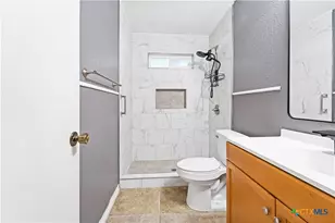 303 Carly Dr, Killeen, TX 76542 - Photo 21