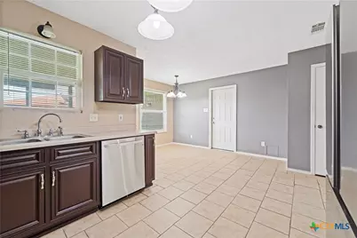 303 Carly Drive, Killeen, TX 76542 - Photo 9