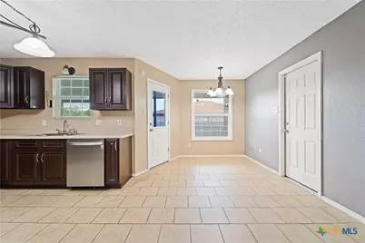303 Carly Drive, Killeen, TX 76542 - Photo 7