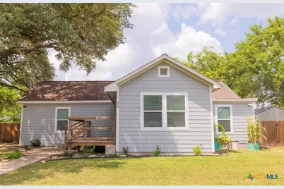 310 East Second St Street, Cuero, TX 77954 - Photo 1