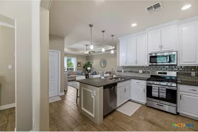 2130 Covina Court, Corpus Christi, TX 78414 - Photo 9
