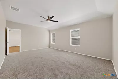 218 Sickle Loop, Kyle, TX 78640 - Photo 13