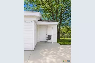 523 Lenora Drive #A & B, Taylor, TX 76574 - Photo 5