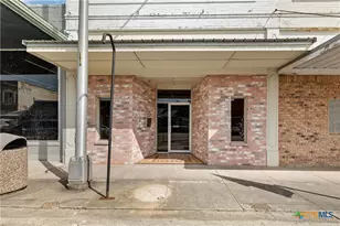 111 E Main St, Edna, TX 77957 - Photo 1