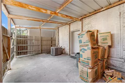 111 E Main Street, Edna, TX 77957 - Photo 15