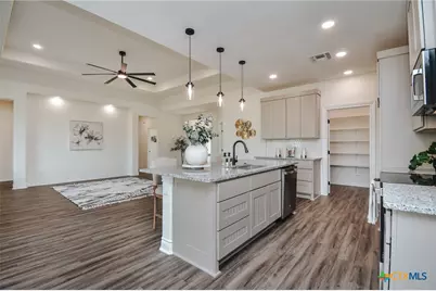 268 Whitetail Lane, Victoria, TX 77905 - Photo 13