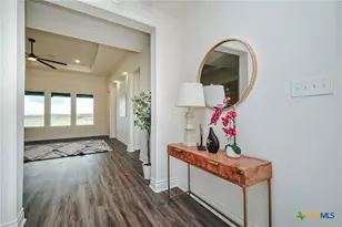 268 Whitetail Ln, Victoria, TX 77905 - Photo 3