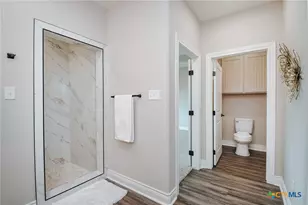 268 Whitetail Ln, Victoria, TX 77905 - Photo 37