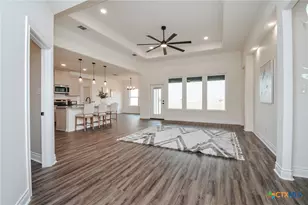 268 Whitetail Ln, Victoria, TX 77905 - Photo 5