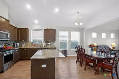 339 Brushy Creek, Victoria, TX 77904 - Photo 5