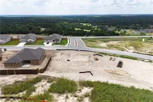 702 Bobby Lou Ln, Copperas Cove, TX 76522 - Photo 5