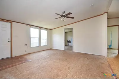 811 E Mesquite Lane, Victoria, TX 77901 - Photo 3