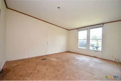 811 E Mesquite Lane, Victoria, TX 77901 - Photo 13