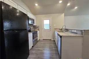 523 Lost Trl, Copperas Cove, TX 76522 - Photo 9