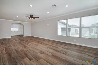 2605 N Ben Jordan Street, Victoria, TX 77901 - Photo 3
