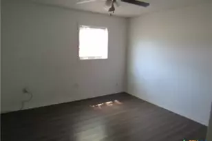 3914 S 31st St, Temple, TX 76502 - Photo 5