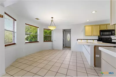 230 Broken Arrow, Floresville, TX 78114 - Photo 27