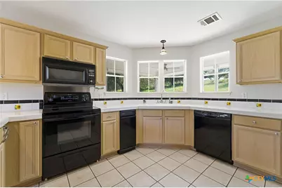 230 Broken Arrow, Floresville, TX 78114 - Photo 23