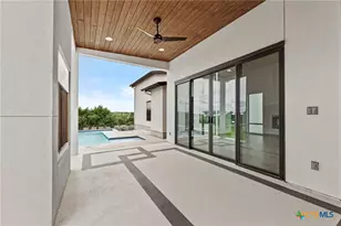 1347 Bordeaux Ln, New Braunfels, TX 78132 - Photo 41