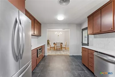 504 W Park Avenue, Temple, TX 76501 - Photo 11