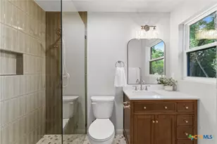504 W Park Ave, Temple, TX 76501 - Photo 17