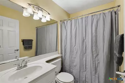 217 Spur Drive, Victoria, TX 77904 - Photo 15
