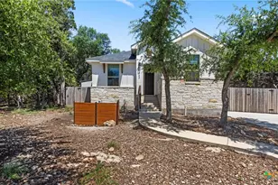 1463 Bonnyview Dr, Canyon Lake, TX 78133 - Photo 1