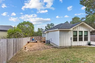 1463 Bonnyview Dr, Canyon Lake, TX 78133 - Photo 29