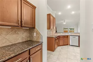 5721 Fenton Ln, Belton, TX 76513 - Photo 7