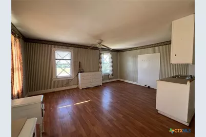 909 Power Street, Refugio, TX 78377 - Photo 47