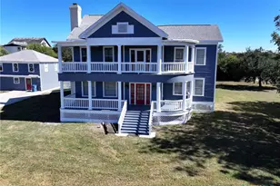 909 Power St, Refugio, TX 78377 - Photo 9