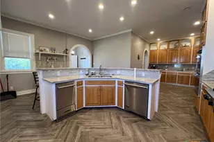 909 Power St, Refugio, TX 78377 - Photo 25