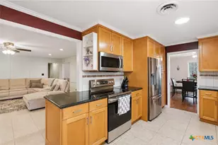 202 Nottingham Dr, Victoria, TX 77904 - Photo 7