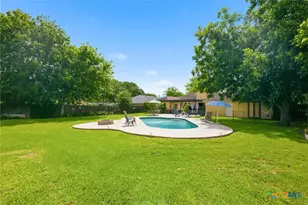 202 Nottingham Dr, Victoria, TX 77904 - Photo 25