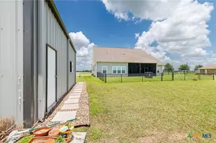 3113 Fm 2615, Victoria, TX 77905 - Photo 35