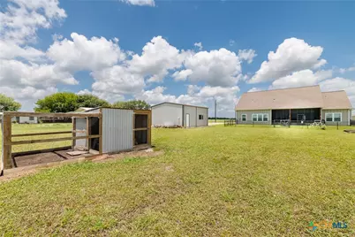 3113 Fm 2615, Victoria, TX 77905 - Photo 35