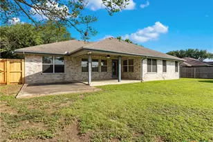 1625 Sunnybrook Dr, New Braunfels, TX 78130 - Photo 31