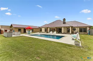 324 Kimbrough Rd, Seguin, TX 78155 - Photo 45