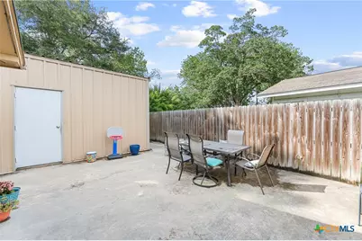 209 Sunset Drive, Edna, TX 77957 - Photo 25