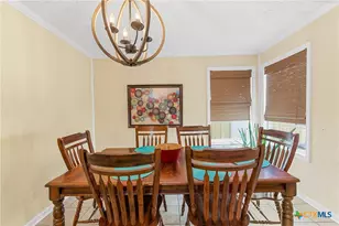209 Sunset Dr, Edna, TX 77957 - Photo 19