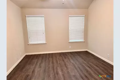 2020 Meadow View Drive, San Marcos, TX 78666 - Photo 9
