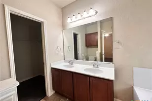 2020 Meadow View Dr, San Marcos, TX 78666 - Photo 13
