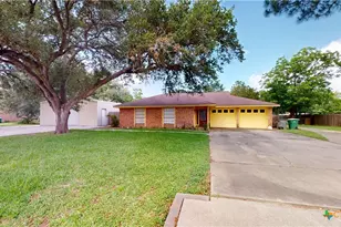 605 Broadmoor St, Victoria, TX 77904 - Photo 33